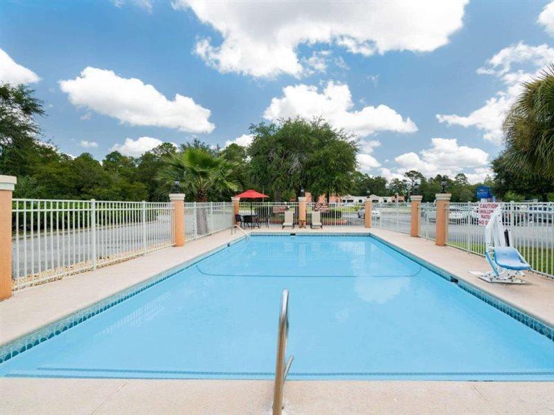 Baymont By Wyndham Hinesville Fort Stewart Area Eksteriør bilde