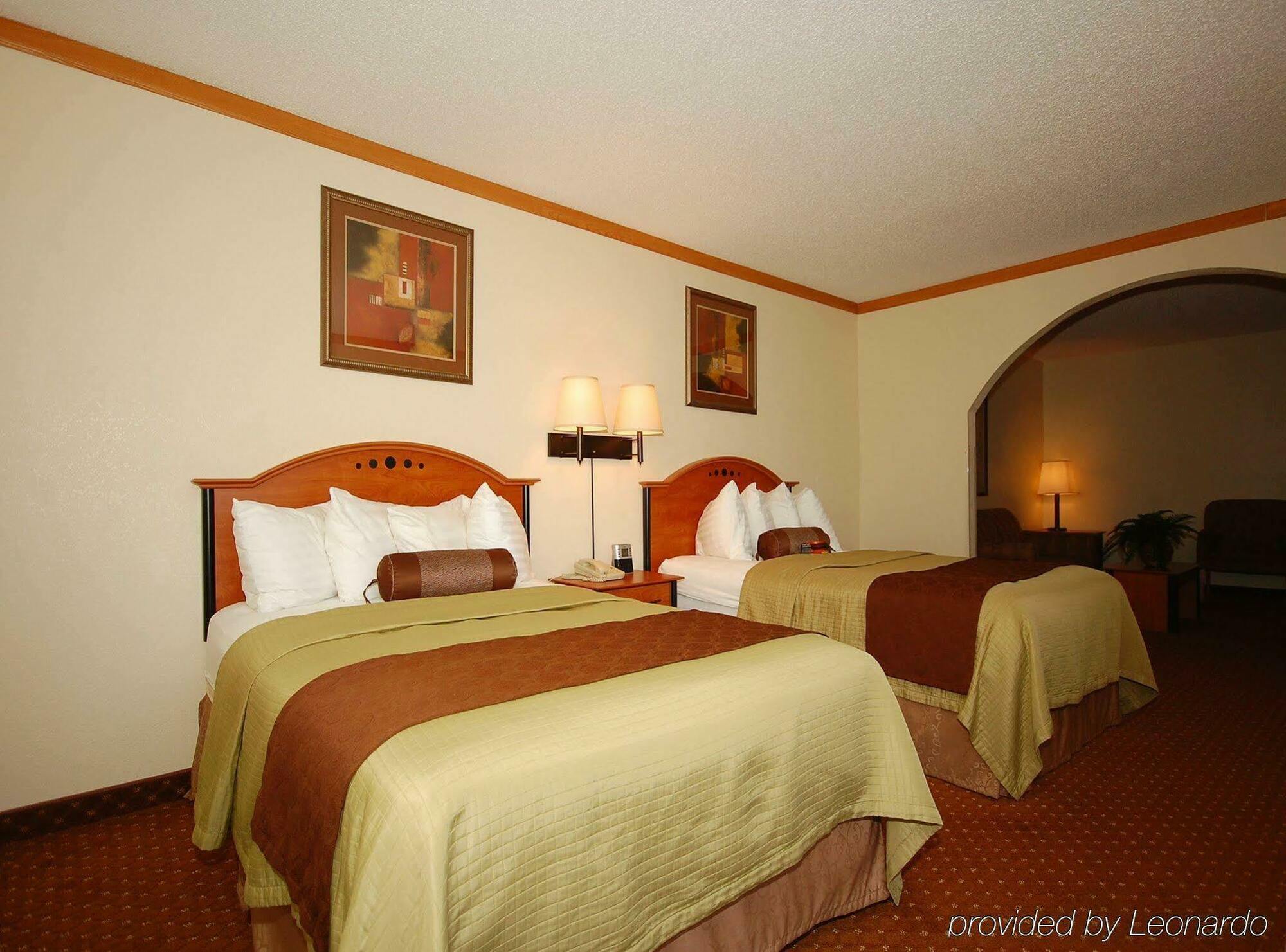 Baymont By Wyndham Hinesville Fort Stewart Area Rom bilde